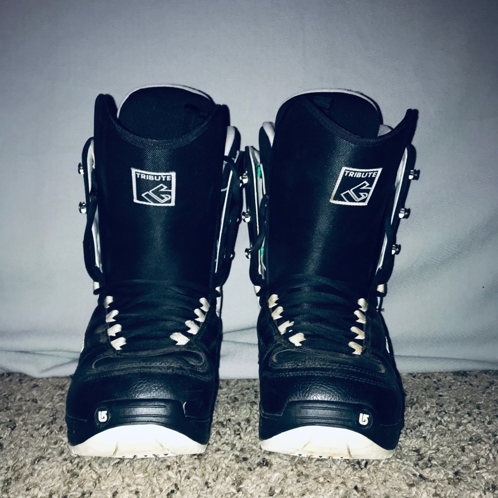 BURTON Tribute snowboarding boots